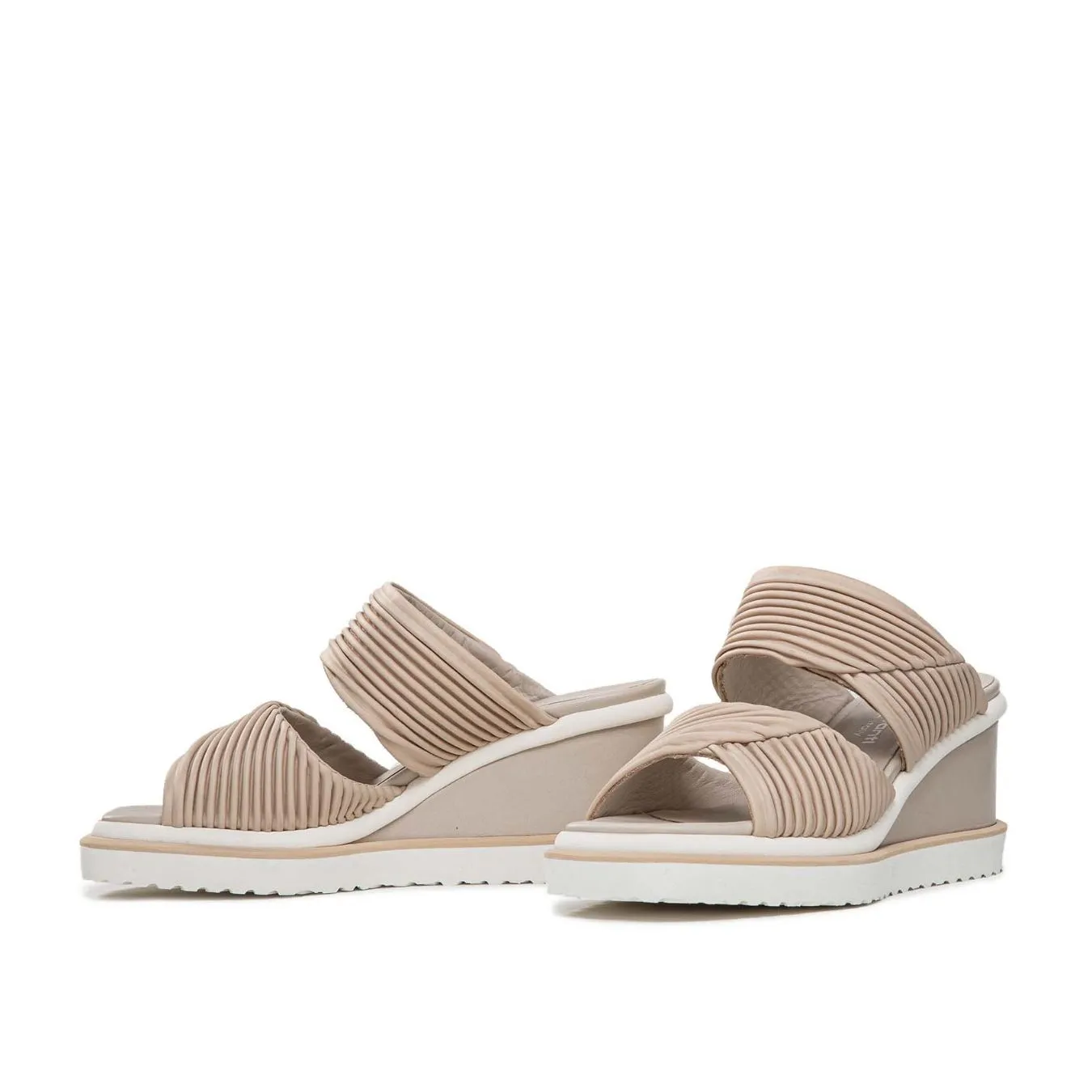 JULIA Wedge Sandal