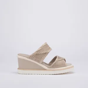 JULIA Wedge Sandal