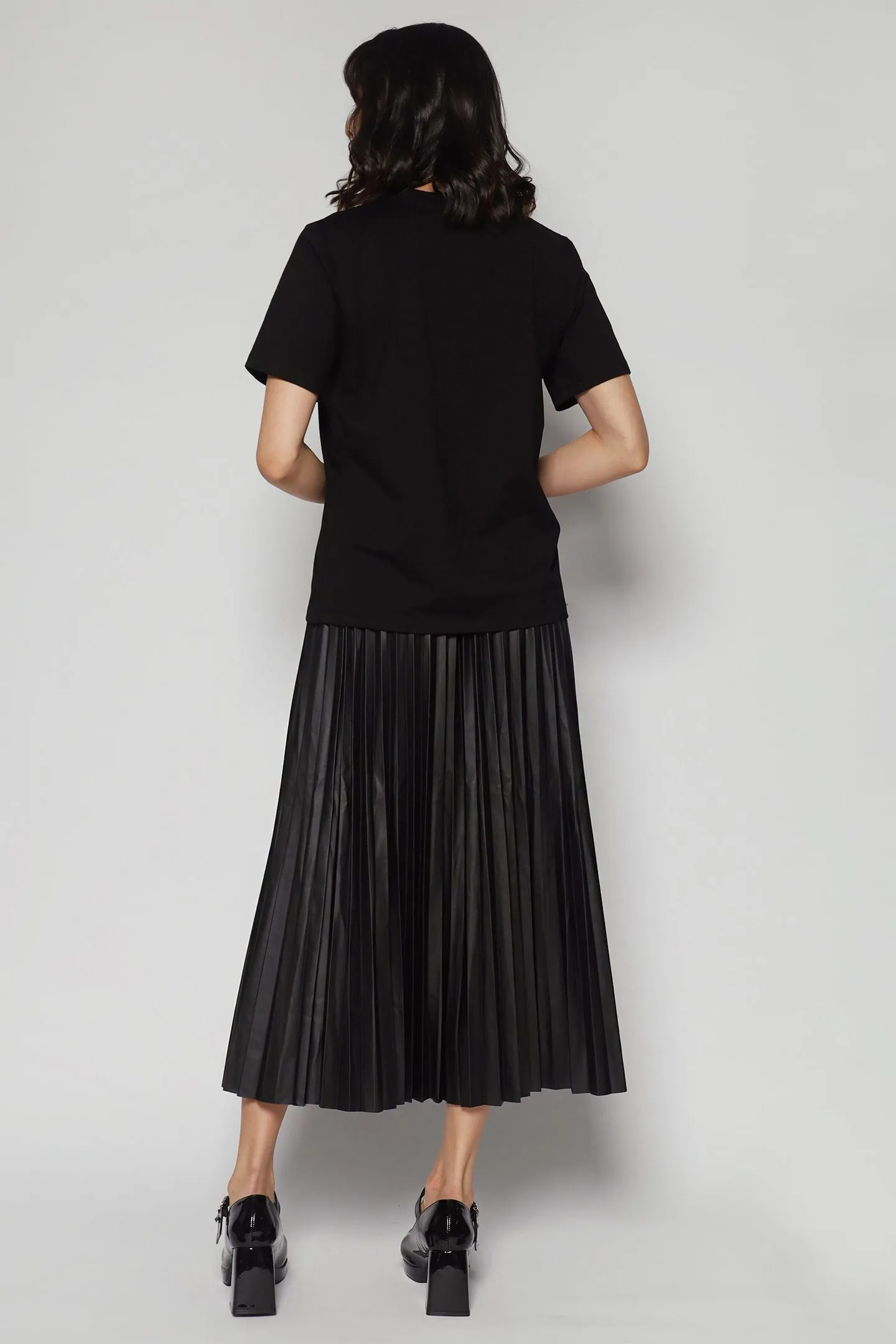 Love Pearl Tee