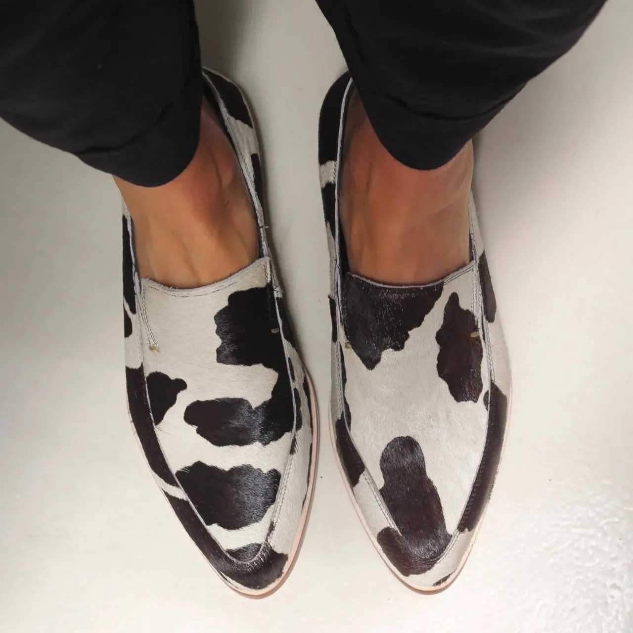TAVIMART  -  Cow Pattern Pointed Toe Casual Flat Loafers Women Boat Shoes Shallow Single Shoes